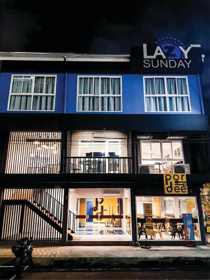 Lazy Sunday Hostel Bangkok Exterior photo